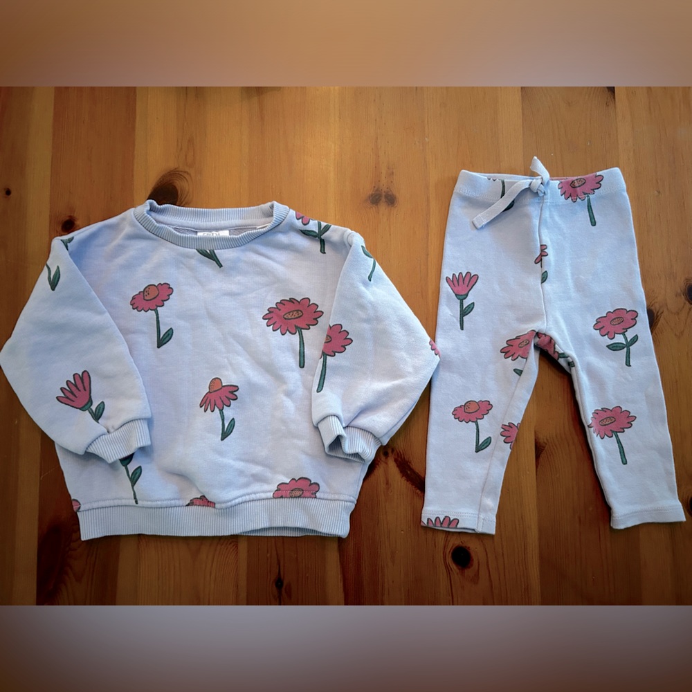 Zara Girls Matching Sweatshirt Set in Lilac with Pink Flowers 6-9 Months